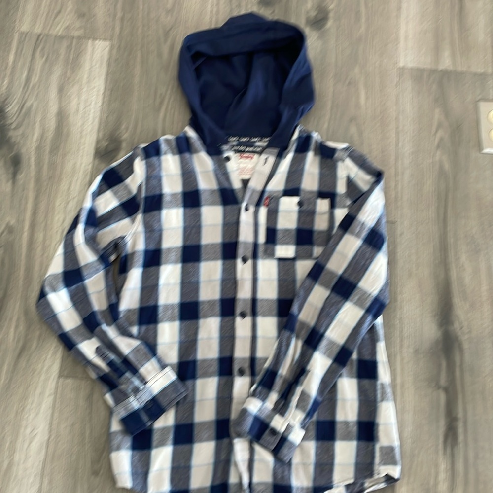 EUC Levi’s Boys Hooded Plaid Flannel Button-Up Shirt size XL